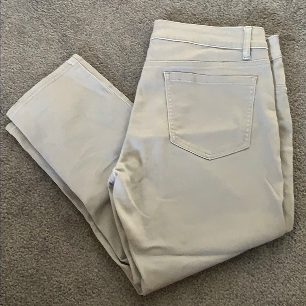 Grey Capris